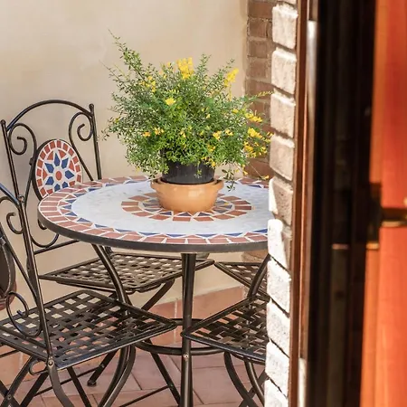 Le Ginestre Apartment Lupompesi